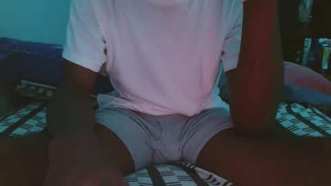 Snapshot of jay_secxret chatting on November 10, 7:07 am Jay Secxret online show from November 10, 7:07 am