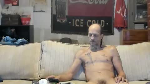 Snapshot of jay_short7863 chatting on April 11, 5:50 pm O F jay short786 online show from April 11, 5:50 pm