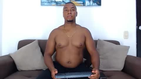 Snapshot of jay_smit chatting on December 15, 8:19 am jay smit online show from December 15, 8:19 am