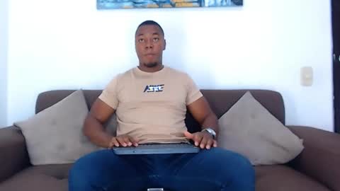 Snapshot of jay_smit chatting on December 26, 11:35 pm jay smit online show from December 26, 11:35 pm