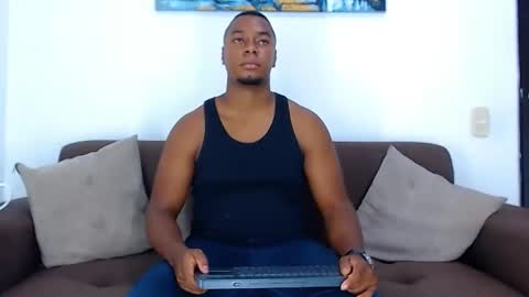 Snapshot of jay_smit chatting on January 13, 10:03 am jay smit online show from January 13, 10:03 am