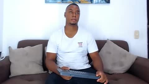 Snapshot of jay_smit chatting on January 14, 6:13 am jay smit online show from January 14, 6:13 am