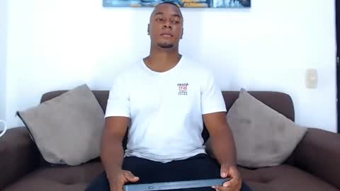 Snapshot of jay_smit chatting on January 14, 9:24 am jay smit online show from January 14, 9:24 am