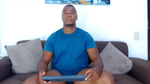 Snapshot of jay_smit chatting on January 18, 8:20 am jay smit online show from January 18, 8:20 am