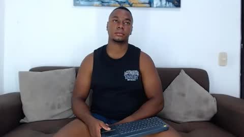 Snapshot of jay_smit chatting on January 29, 3:44 am jay smit online show from January 29, 3:44 am