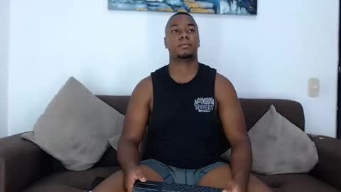 Snapshot of jay_smit chatting on February 10, 3:13 am jay smit online show from February 10, 3:13 am