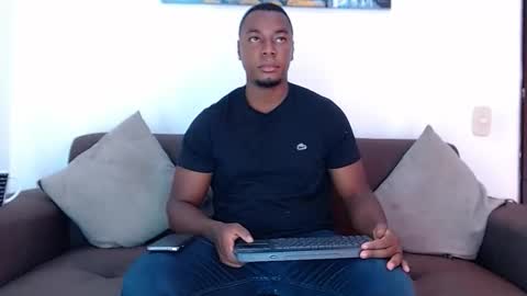 Snapshot of jay_smit chatting on March 8, 8:46 pm jay smit online show from March 8, 8:46 pm