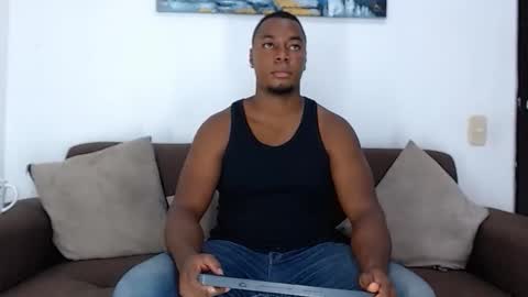 Snapshot of jay_smit chatting on March 10, 12:40 am jay smit online show from March 10, 12:40 am