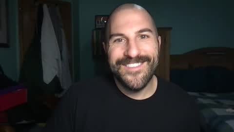 Snapshot of jaybo59 chatting on December 19, 3:24 am jaybo59 online show from December 19, 3:24 am