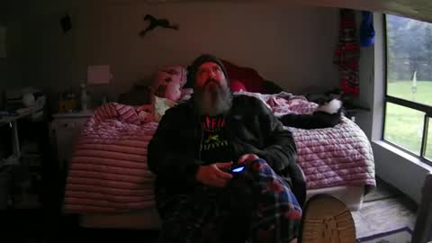 Grand Zaddy or Jay its casual online show from December 16, 4:27 pm