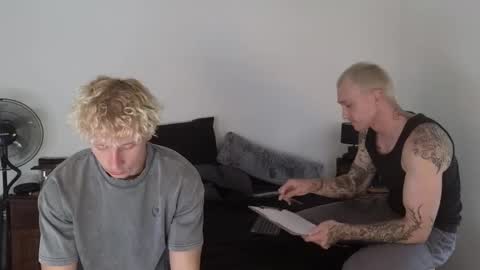 Snapshot of jaycex_69 chatting on January 7, 12:07 pm THE HOUSE online show from January 7, 12:07 pm