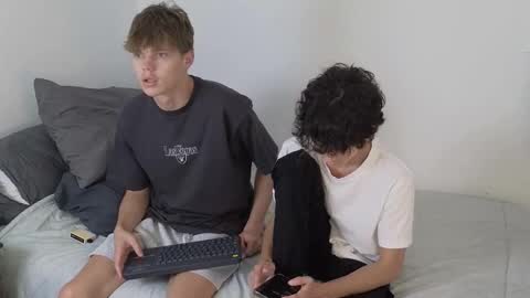 Snapshot of jaycex_69 chatting on February 24, 2:48 pm THE HOUSE online show from February 24, 2:48 pm