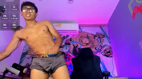 jaycobblack1 online show from December 17, 1:28 pm