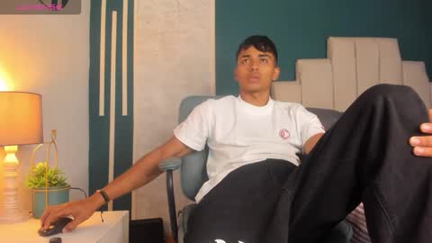 jaycobblack1 online show from January 12, 3:56 am