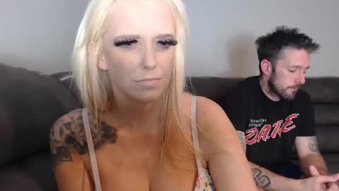 Snapshot of jaydenangel chatting on January 28, 2:00 am Blondie Queen Jayden online show from January 28, 2:00 am