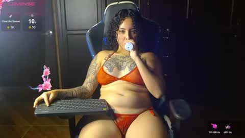Snapshot of jaydensalvatore_ chatting on July 26, 10:16 pm online show from July 26, 10:16 pm