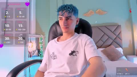 jaydenvillalobos online show from September 11, 1:22 pm