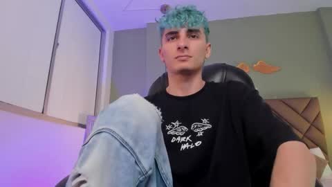 jaydenvillalobos online show from September 27, 7:08 pm