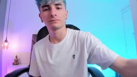 jaydenvillalobos online show from October 5, 12:14 pm