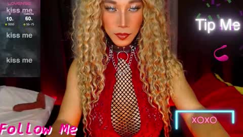 Snapshot of jayetan chatting on March 1, 5:26 pm jayetan online show from March 1, 5:26 pm