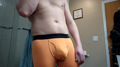 Snapshot of jayforfun2019 chatting on February 24, 6:58 pm Jay online show from February 24, 6:58 pm