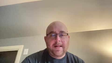 Snapshot of jayredneck chatting on February 16, 2:57 pm jayredneck online show from February 16, 2:57 pm