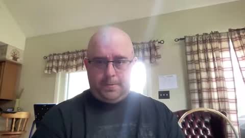 Snapshot of jayredneck chatting on April 20, 3:04 pm jayredneck online show from April 20, 3:04 pm