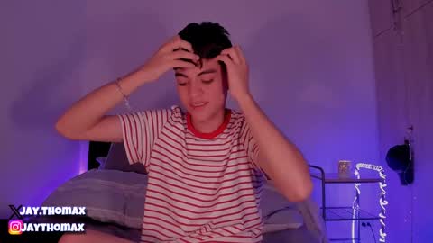 jaythomax online show from December 19, 4:34 am