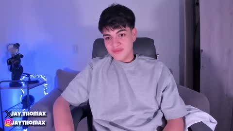 jaythomax online show from January 31, 7:18 am