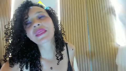 Snapshot of jazlin_ chatting on May 23, 3:05 pm Jazlin online show from May 23, 3:05 pm