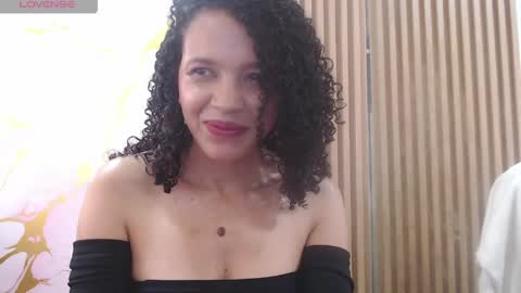 Snapshot of jazlin_ chatting on May 28, 3:20 pm Jazlin online show from May 28, 3:20 pm