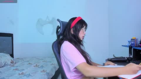 Jazmin online show from December 22, 10:04 pm