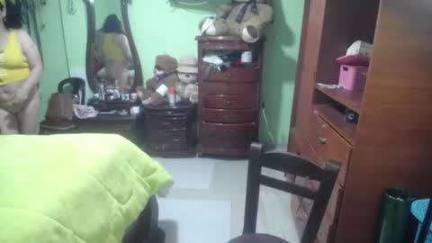 jazmim online show from November 24, 1:11 pm