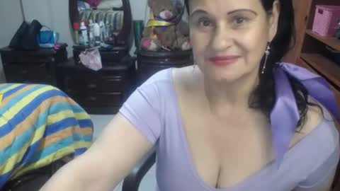 jazmim online show from July 3, 2:12 pm