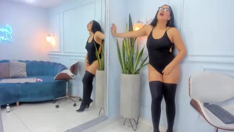 Jasmine  online show from February 19, 4:12 am