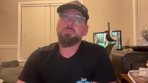 jazmine_jr_cruz online show from May 2, 12:37 am