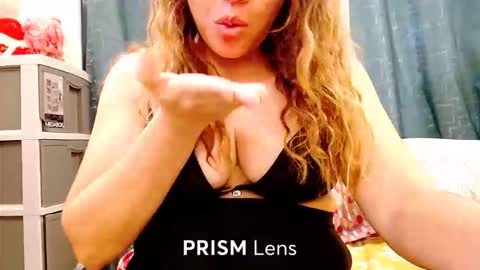 Snapshot of jazzy678923 chatting on December 1, 6:29 am jazzy678923 online show from December 1, 6:29 am