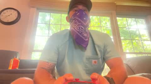 jbills910910 online show from September 19, 2:51 pm