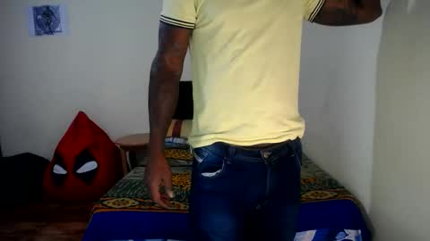 Snapshot of jboy_s chatting on May 4, 3:13 am jboy_s online show from May 4, 3:13 am