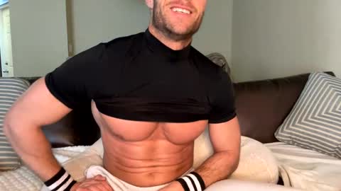 Jbreezy212 online show from February 8, 5:50 pm