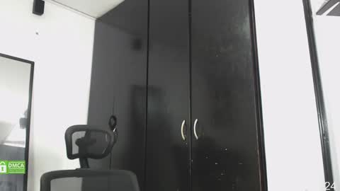 Lin online show from December 19, 2:23 am