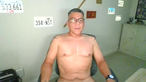 jc1971 online show from May 13, 12:08 am