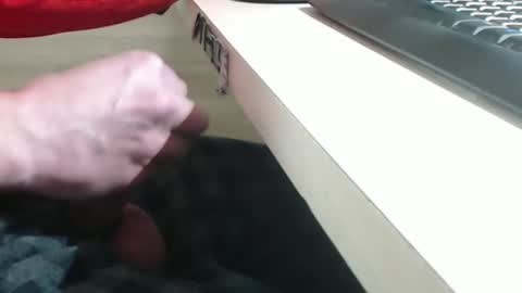 Snapshot of jc200000 chatting on January 7, 6:45 pm jc200000 online show from January 7, 6:45 pm