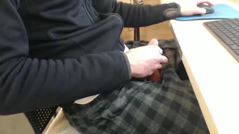 Snapshot of jc200000 chatting on February 12, 6:25 pm jc200000 online show from February 12, 6:25 pm