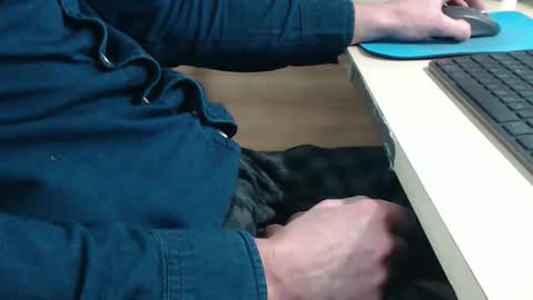 Snapshot of jc200000 chatting on March 2, 6:04 pm jc200000 online show from March 2, 6:04 pm