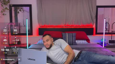 Snapshot of jcmax305 chatting on December 18, 4:18 am JcMax305 online show from December 18, 4:18 am