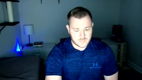 jcool222 online show from May 25, 6:14 pm