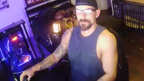 Snapshot of jdcornett85 chatting on February 26, 6:56 am jdcornett85 online show from February 26, 6:56 am