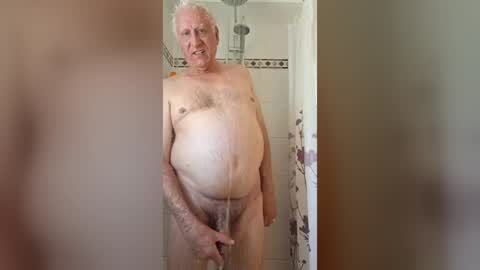Snapshot of jdegroot056 chatting on June 25, 1:26 pm Daddy J online show from June 25, 1:26 pm