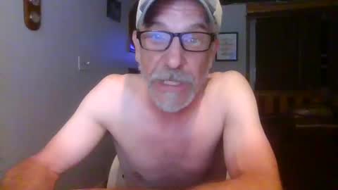 jdgiddy69 online show from June 25, 1:16 am